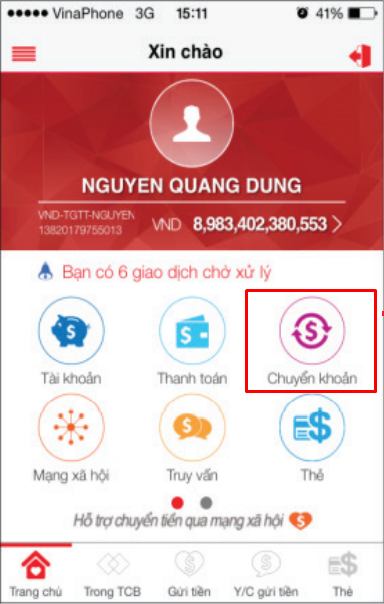 Nhấn chọn mục chuyển khoản trong ứng dụng Fast Mobile